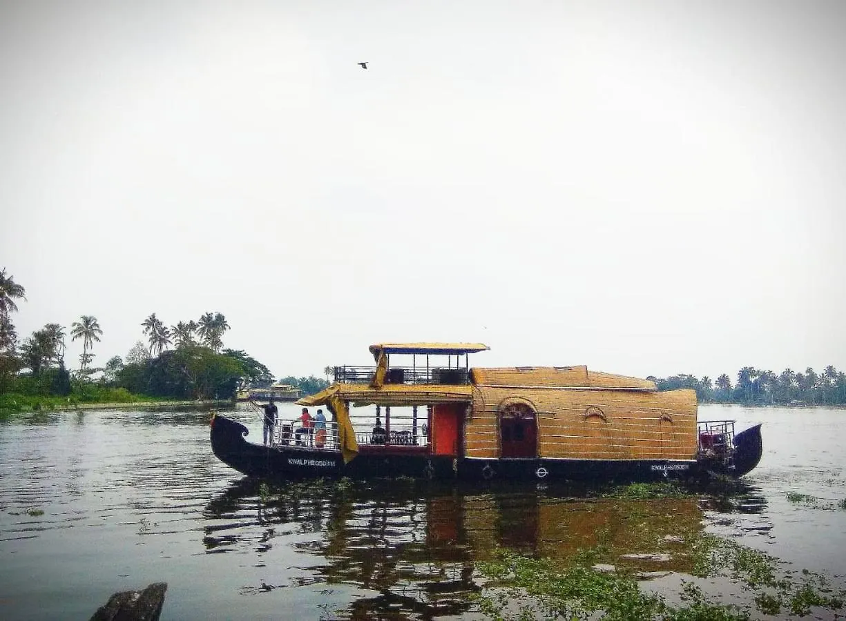 Beach Paradise Day Cruise Houseboat Alappuzha 3*,