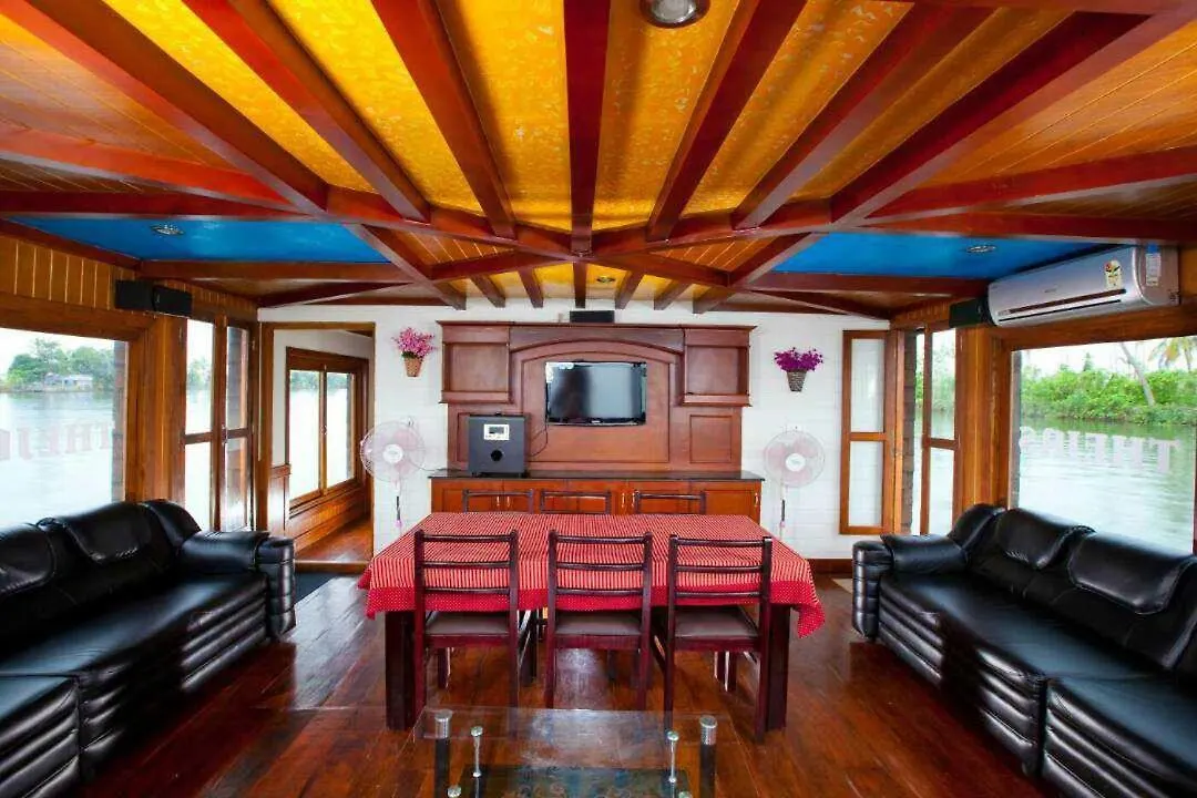 Beach Paradise Day Cruise Houseboat Alappuzha Botel