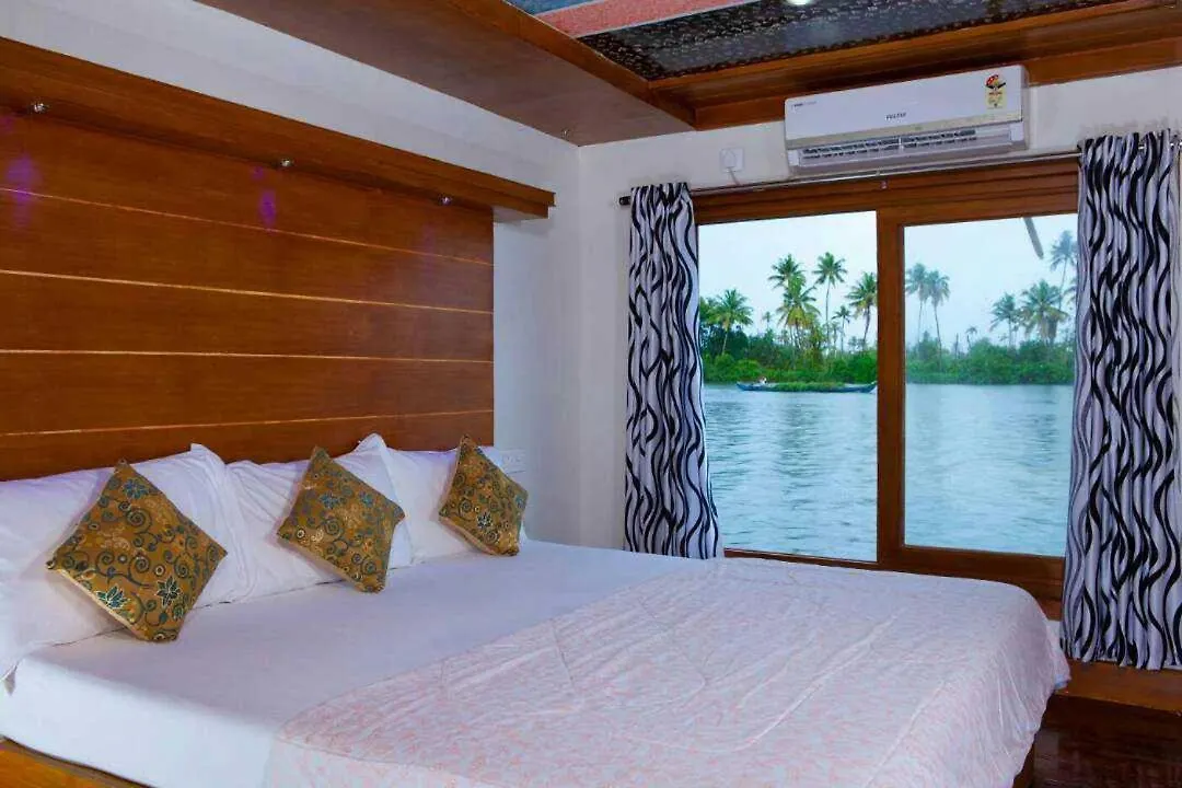 Beach Paradise Day Cruise Houseboat Alappuzha